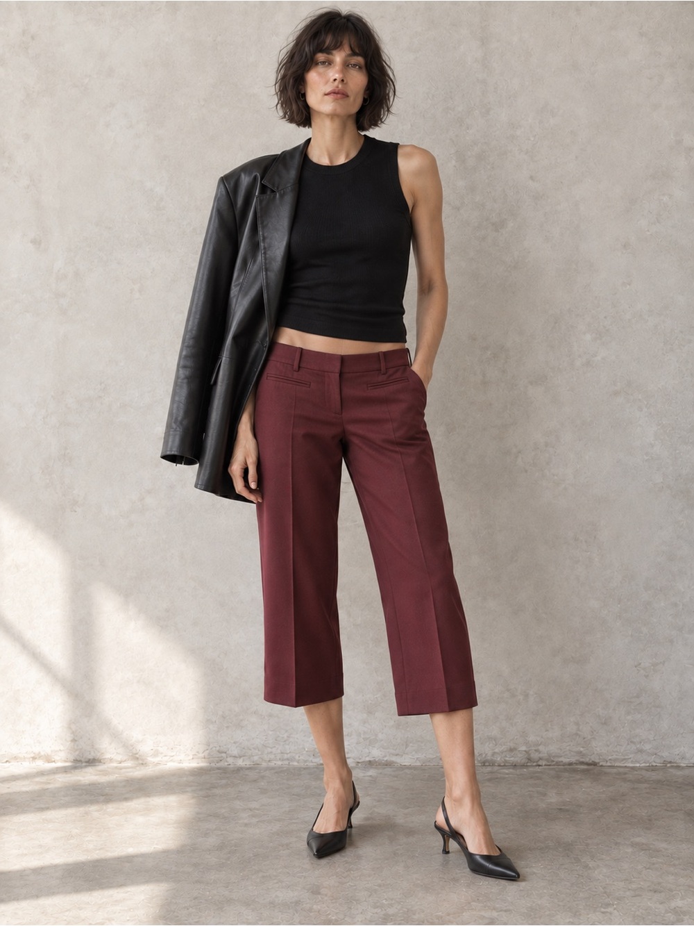 LOUIS VUITTON Louis Vuitton Burgundy Wool Capri Pants NWOT Size 40